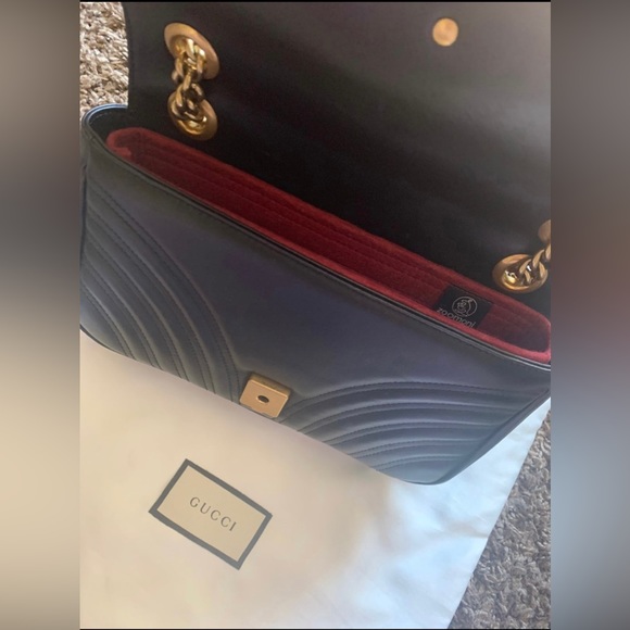 Gucci GG Marmont Small Shoulder Bag Matelassé - Picture 10 of 11